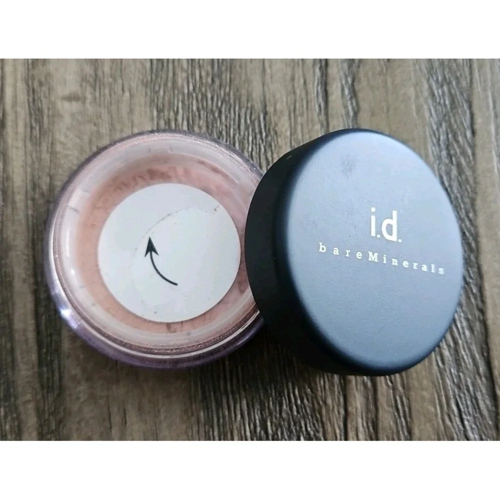 bareMinerals Clear Radiance Loose Powder All Over Face Powder .03 OZ Sealed